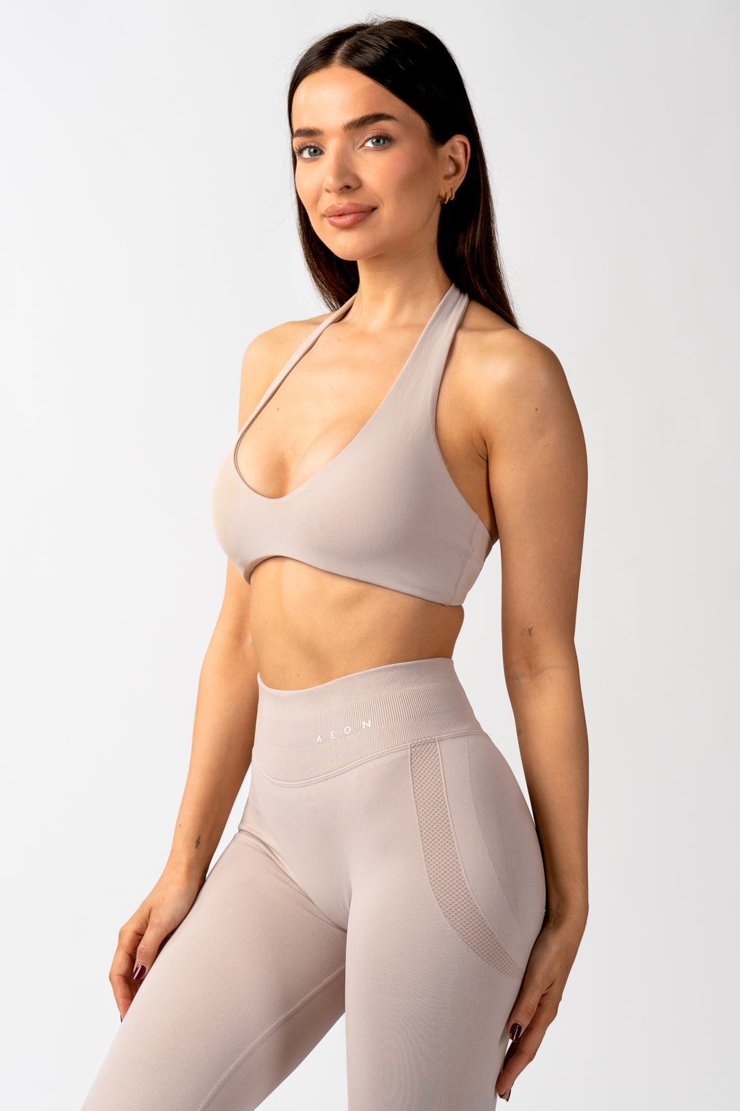 MOTION BREZŠIVEN HALTER NECK TOP V2