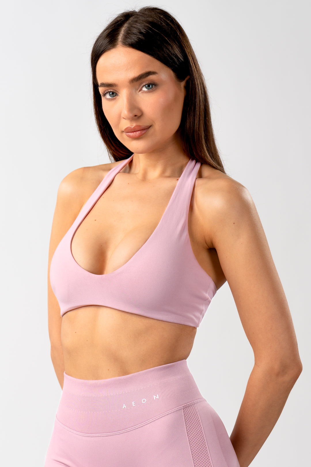 MOTION BREZŠIVEN HALTER NECK TOP V2
