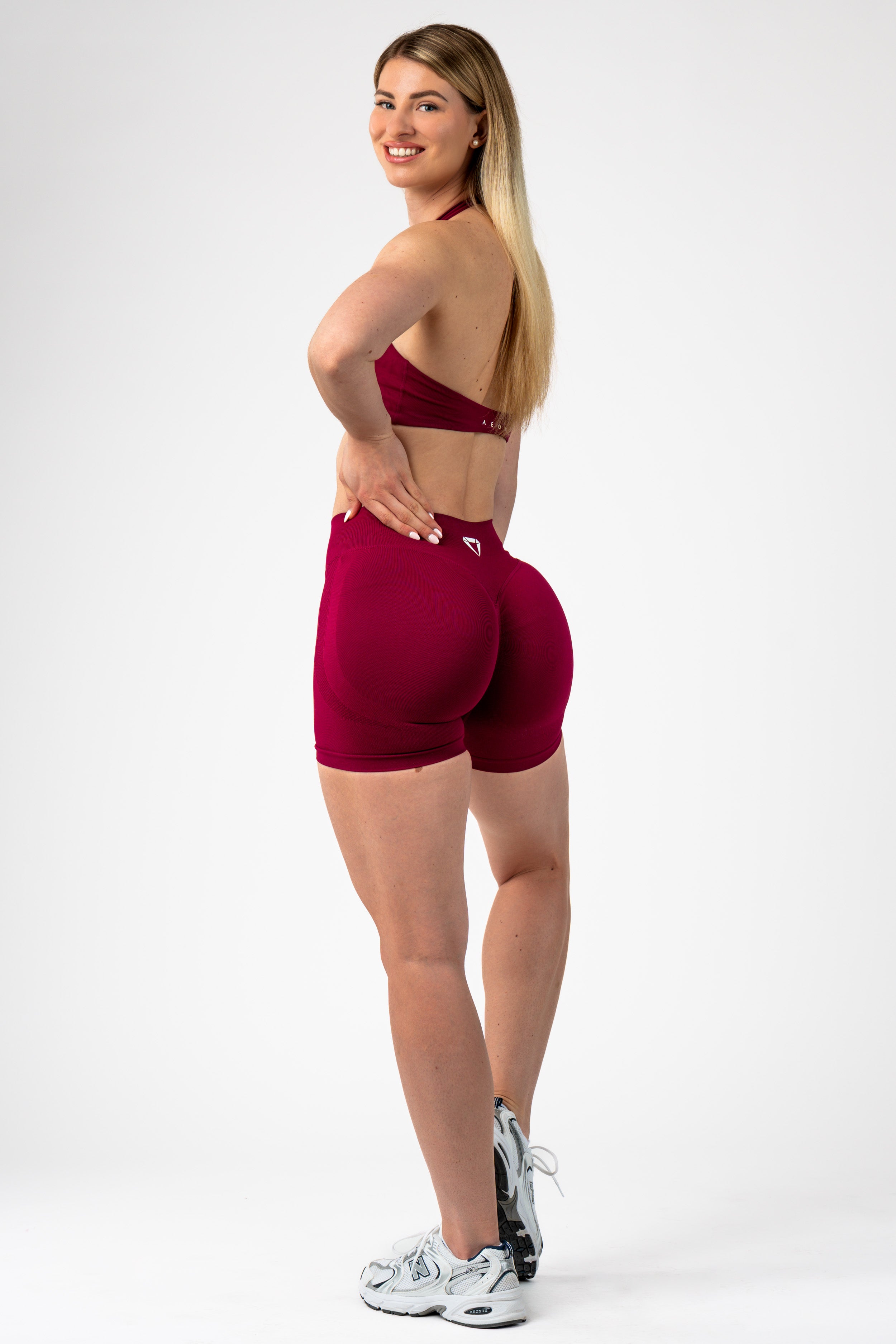 MOTION KOMPLET V2 - SOUR CHERRY (3-DELNI)