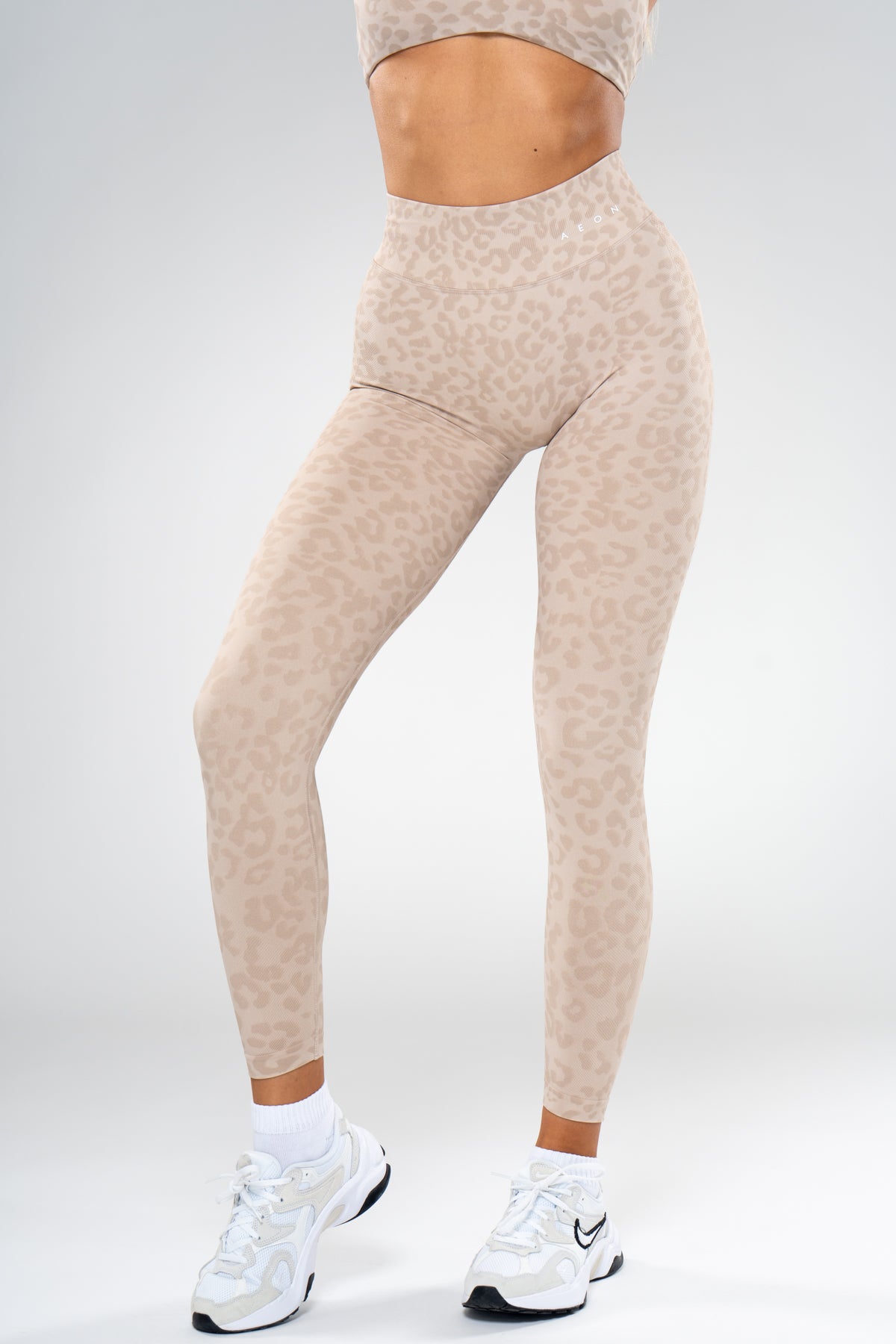 MOTION LEO MID WAIST SCRUNCH PAJKICE V2