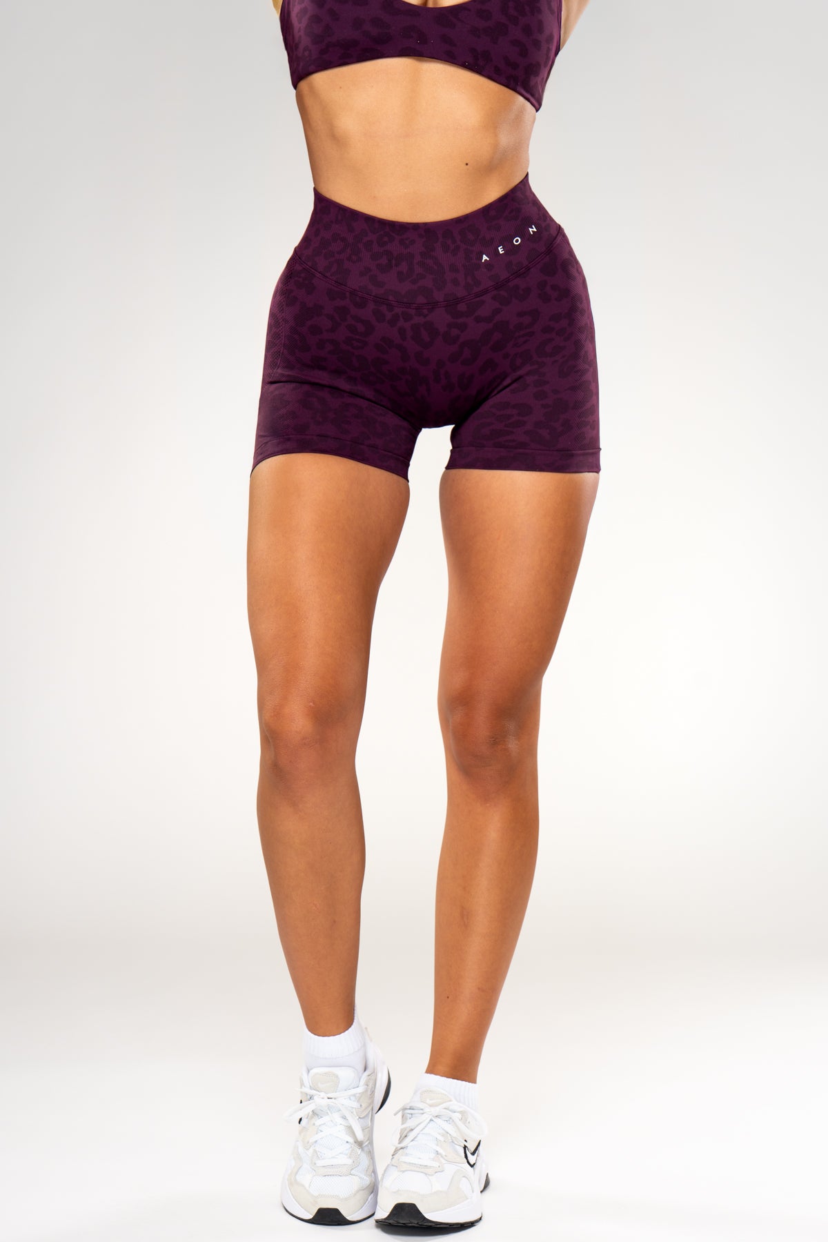 MOTION LEO MID WAIST SCRUNCH KRATKE PAJKICE V2