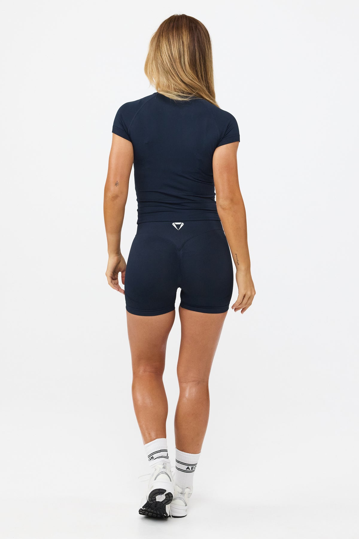 MOTION MID WAIST SCRUNCH KRATKE PAJKICE V2