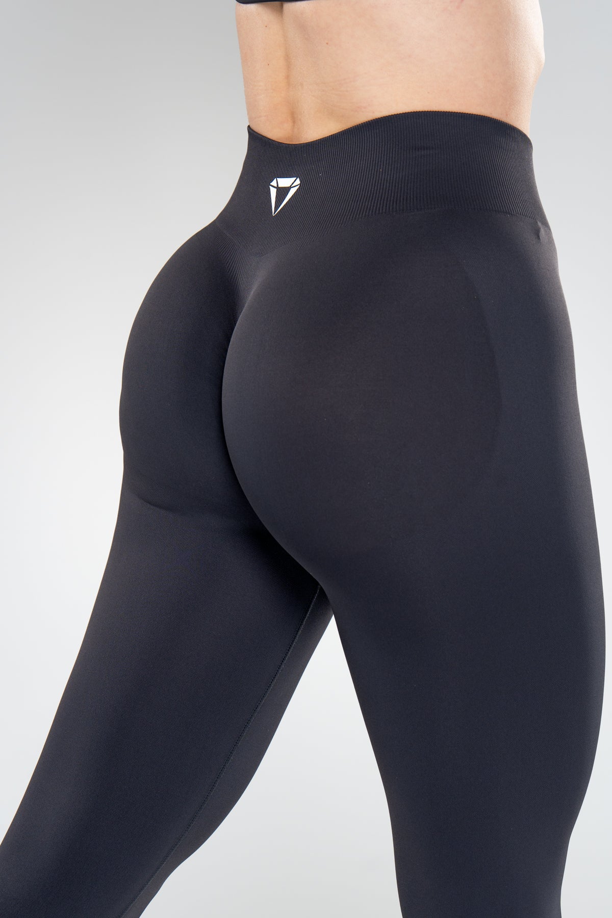 MOTION BASE HIGH WAIST SCRUNCH PAJKICE