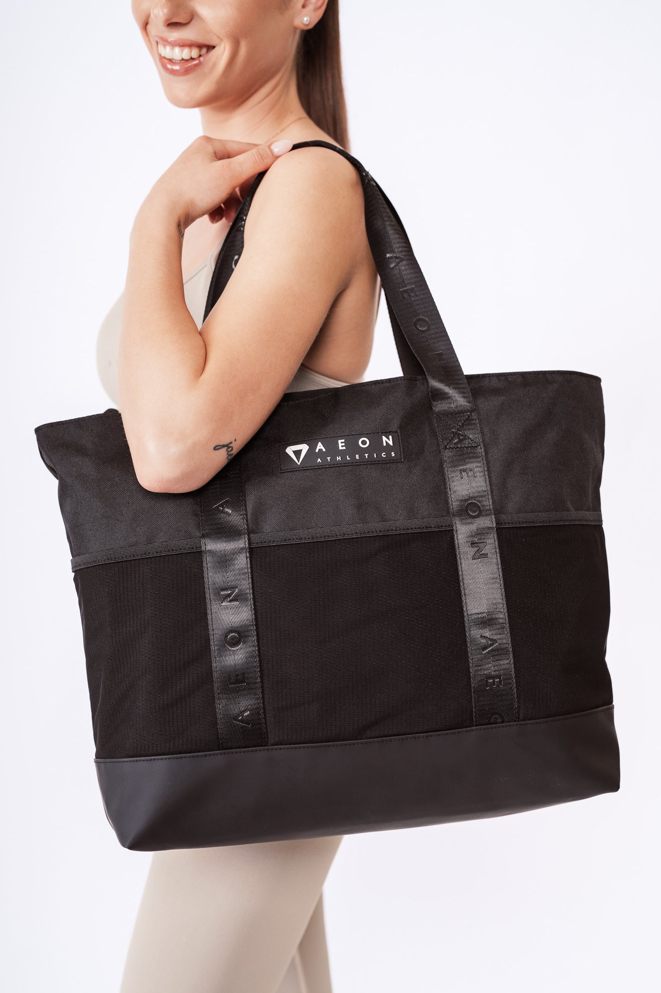 ELEVATE TOTE BAG - Aeon Athletics