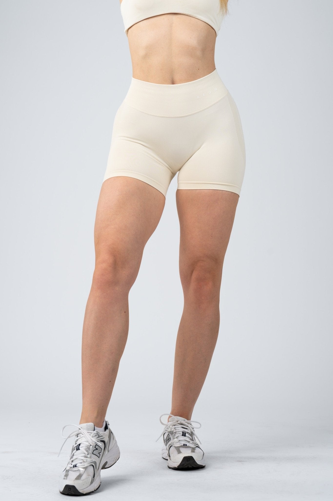 MOTION SEAMLESS SHORTS V2 - Aeon Athletics