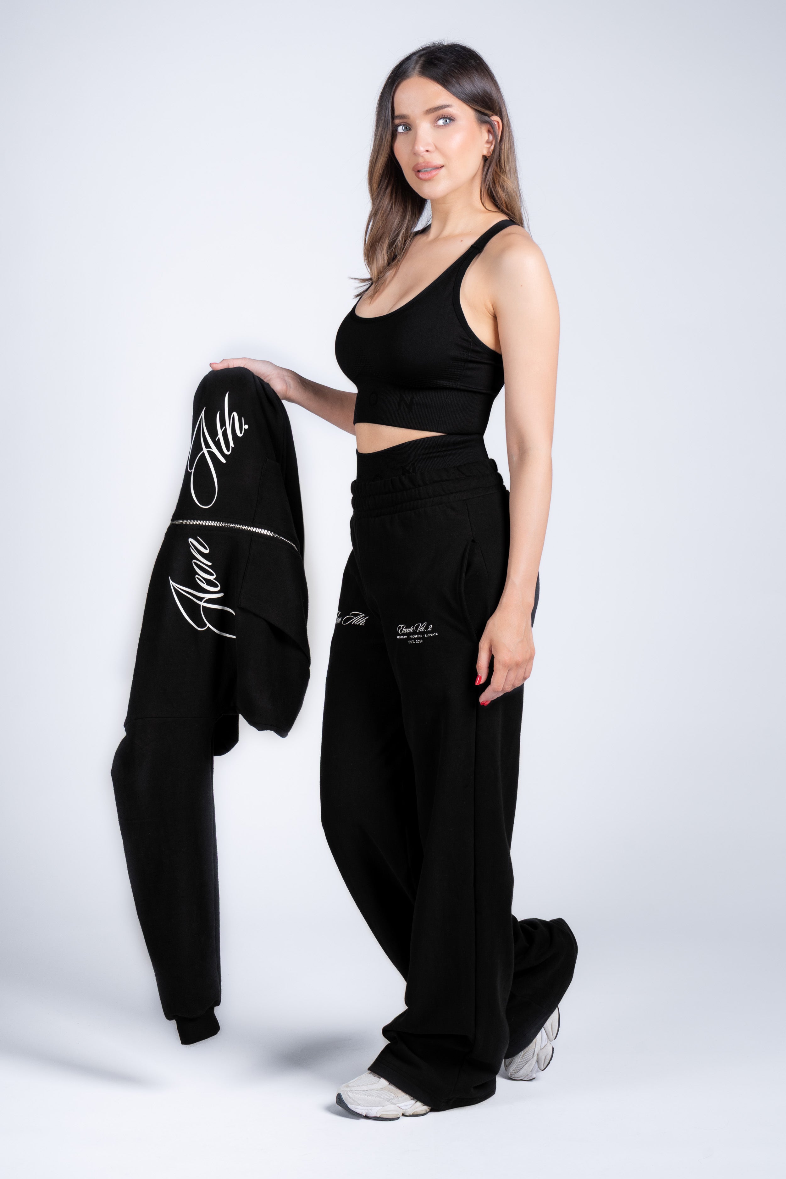 ELEVATE KOMPLET - BLACK (3-PIECE)