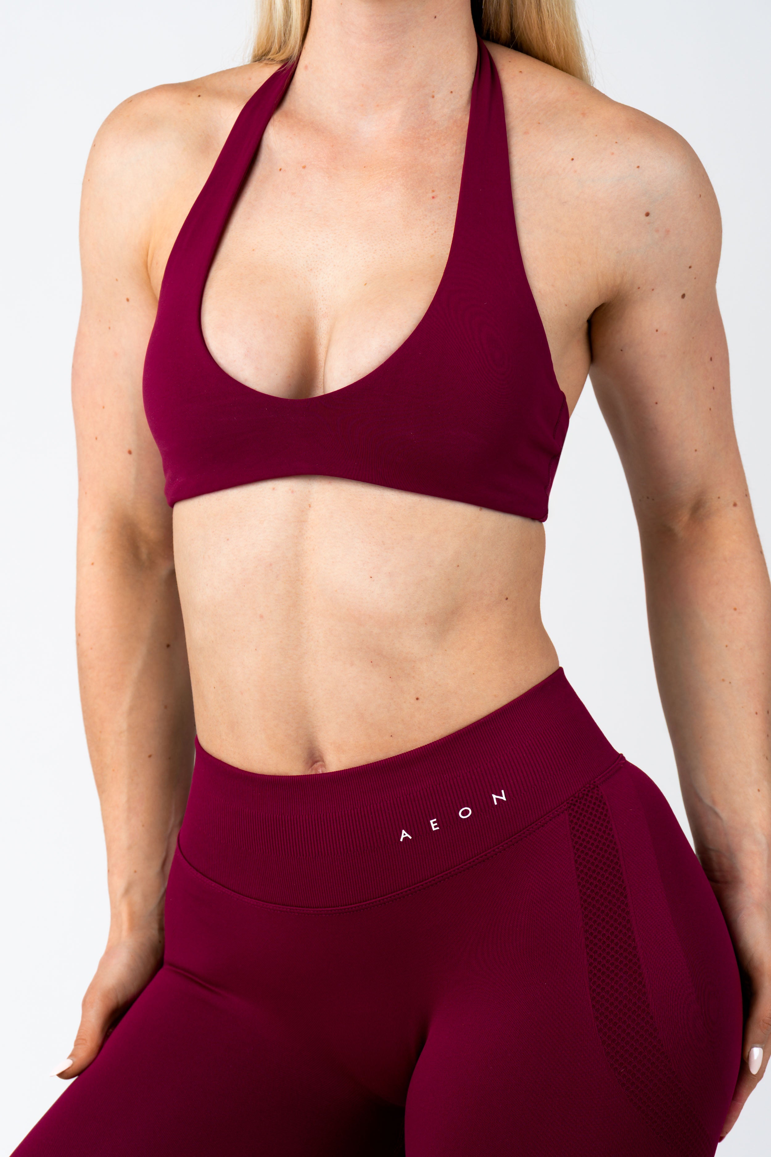 MOTION BREZŠIVEN HALTER NECK TOP V2
