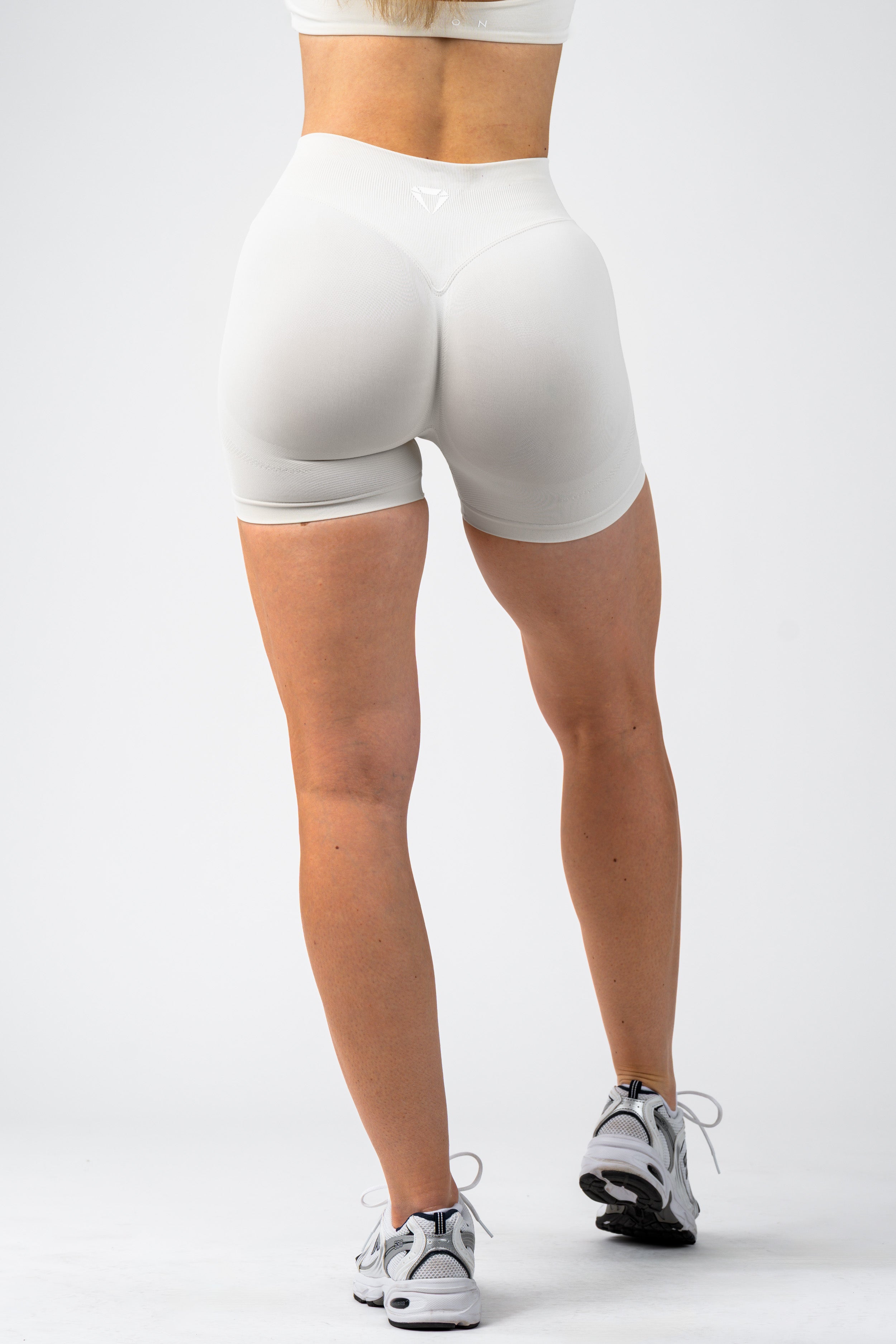 MOTION KOMPLET V2 - CLOUD WHITE (3-DELNI)