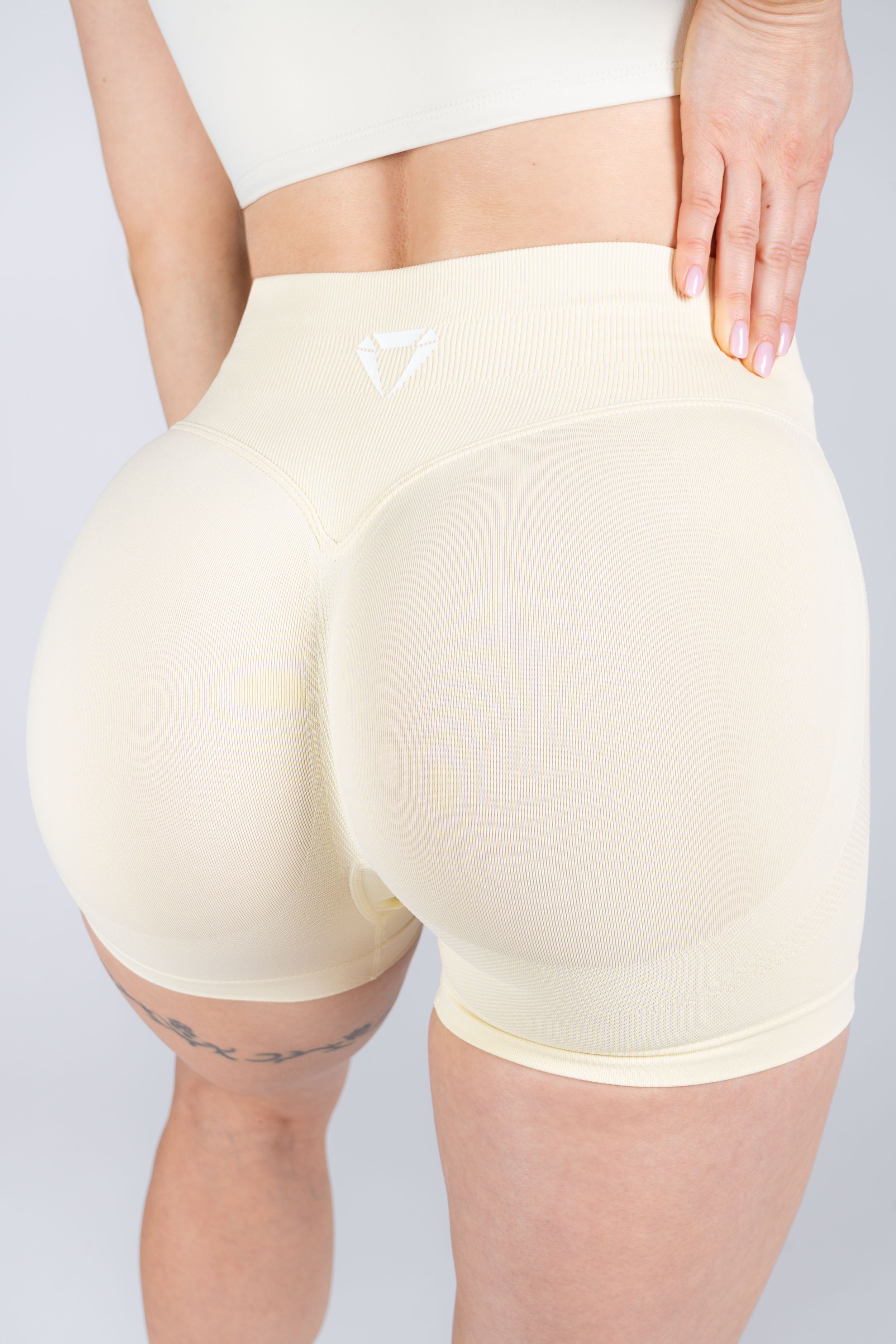 MOTION BREZŠIVNE KRATKE PAJKICE V2