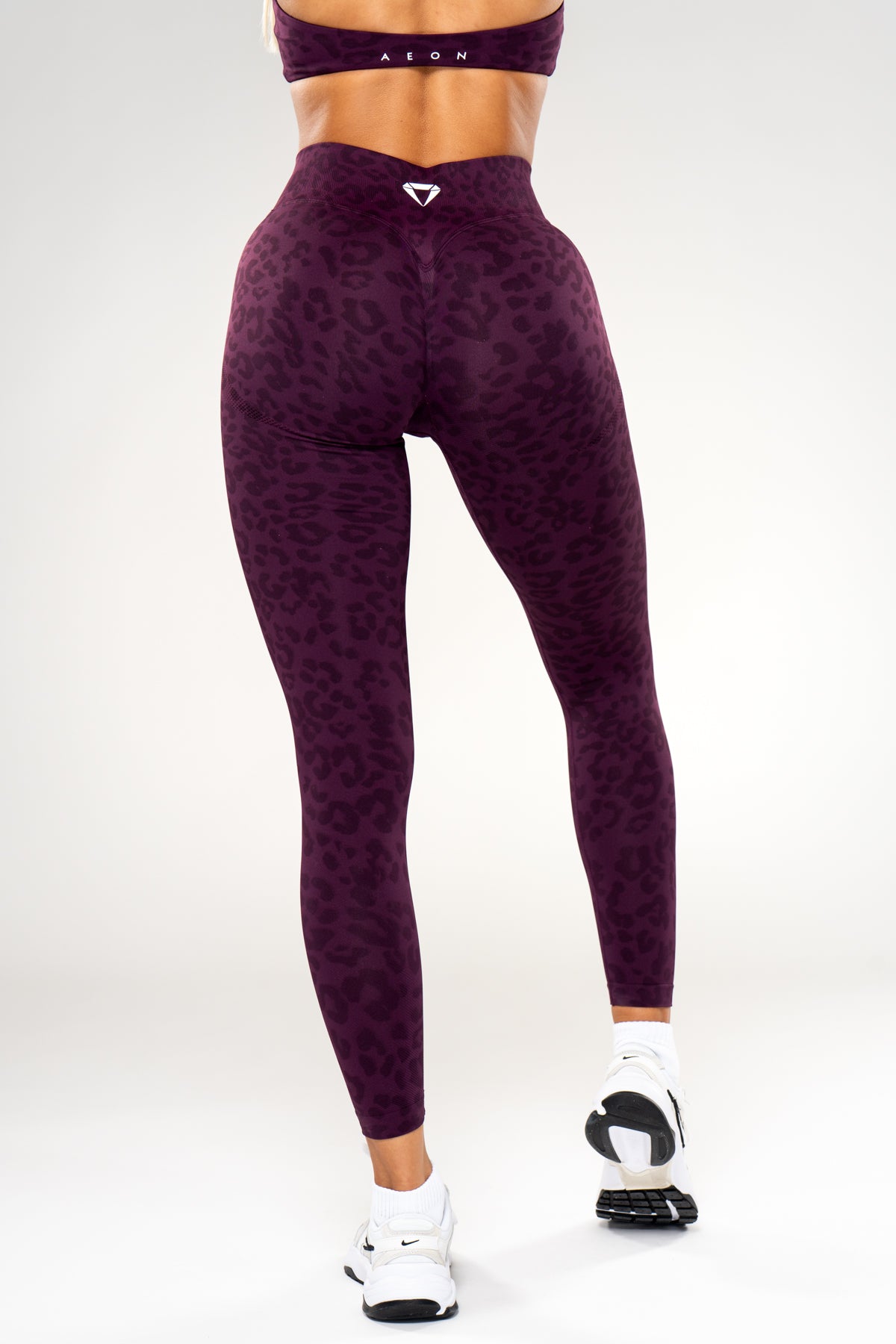 MOTION LEO MID WAIST SCRUNCH PAJKICE V2