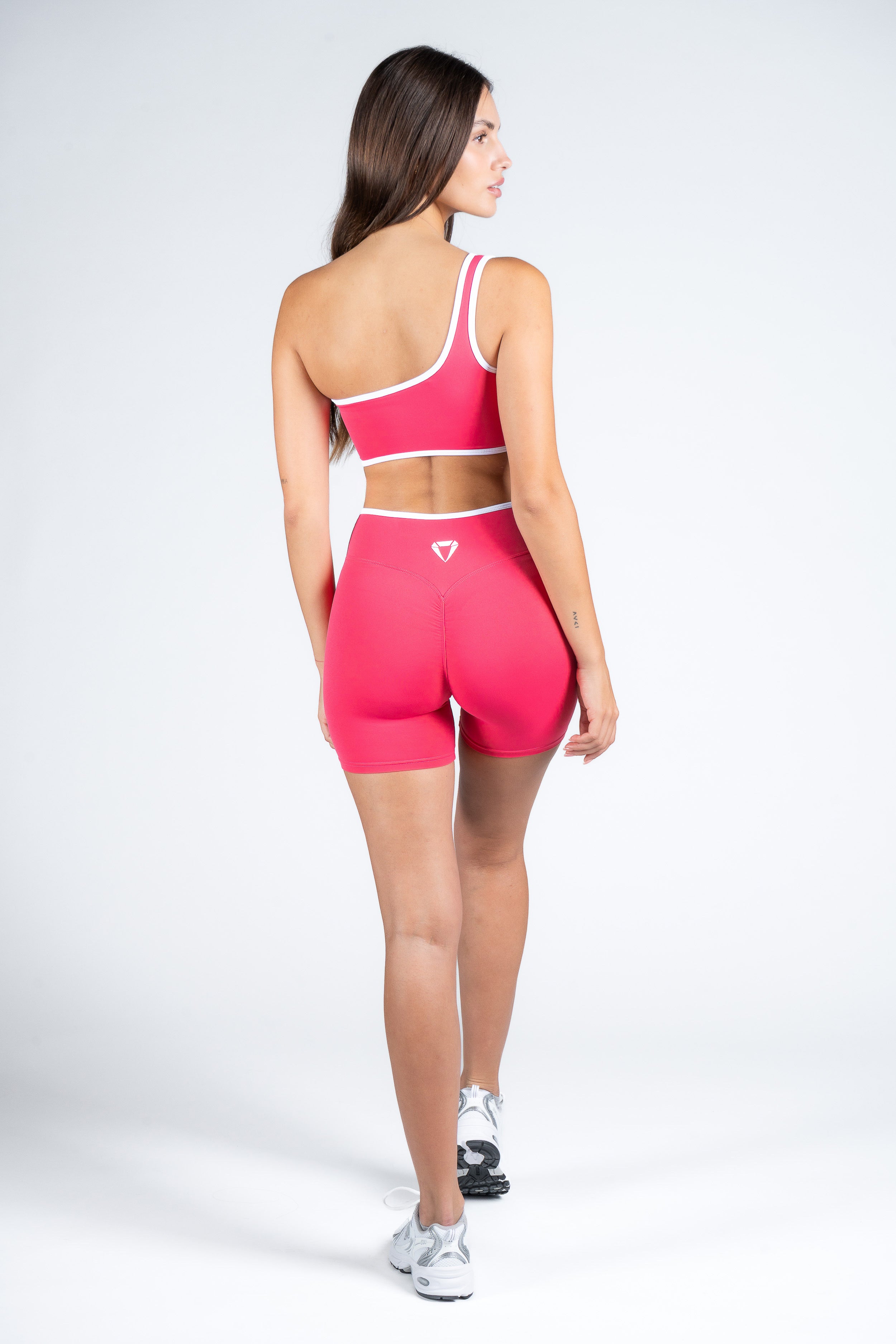 SECOND SKIN CONTRAST ONE SHOULDER TOP 