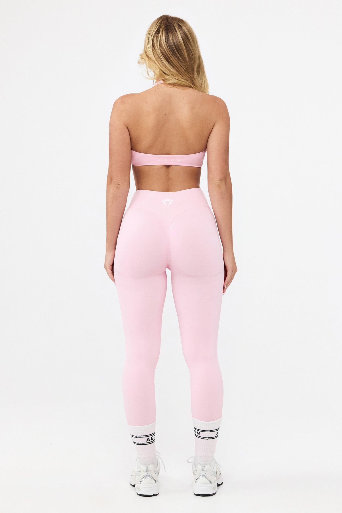 MOTION HALTER NECK TOP V2
