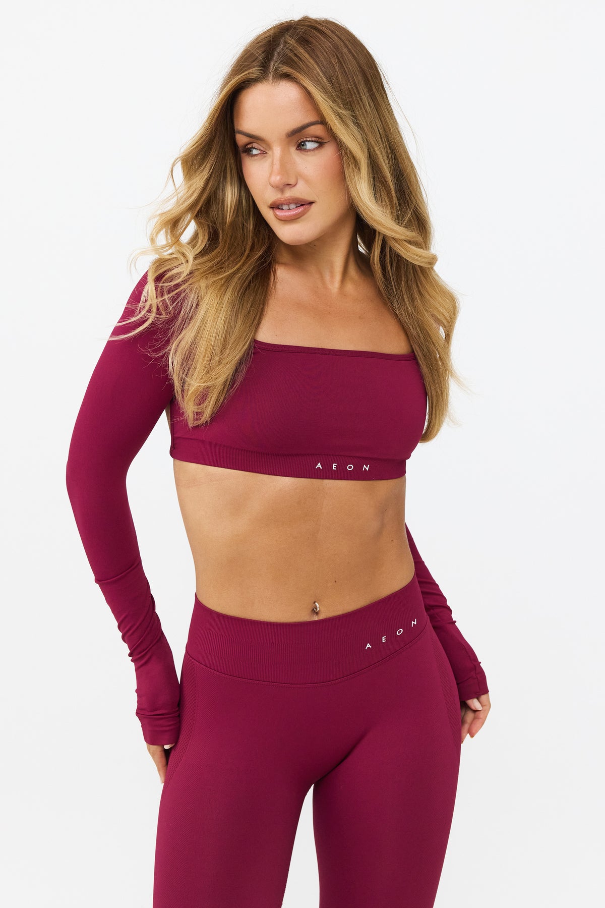 MOTION CROP TOP Z DOLGIMI ROKAVI V2