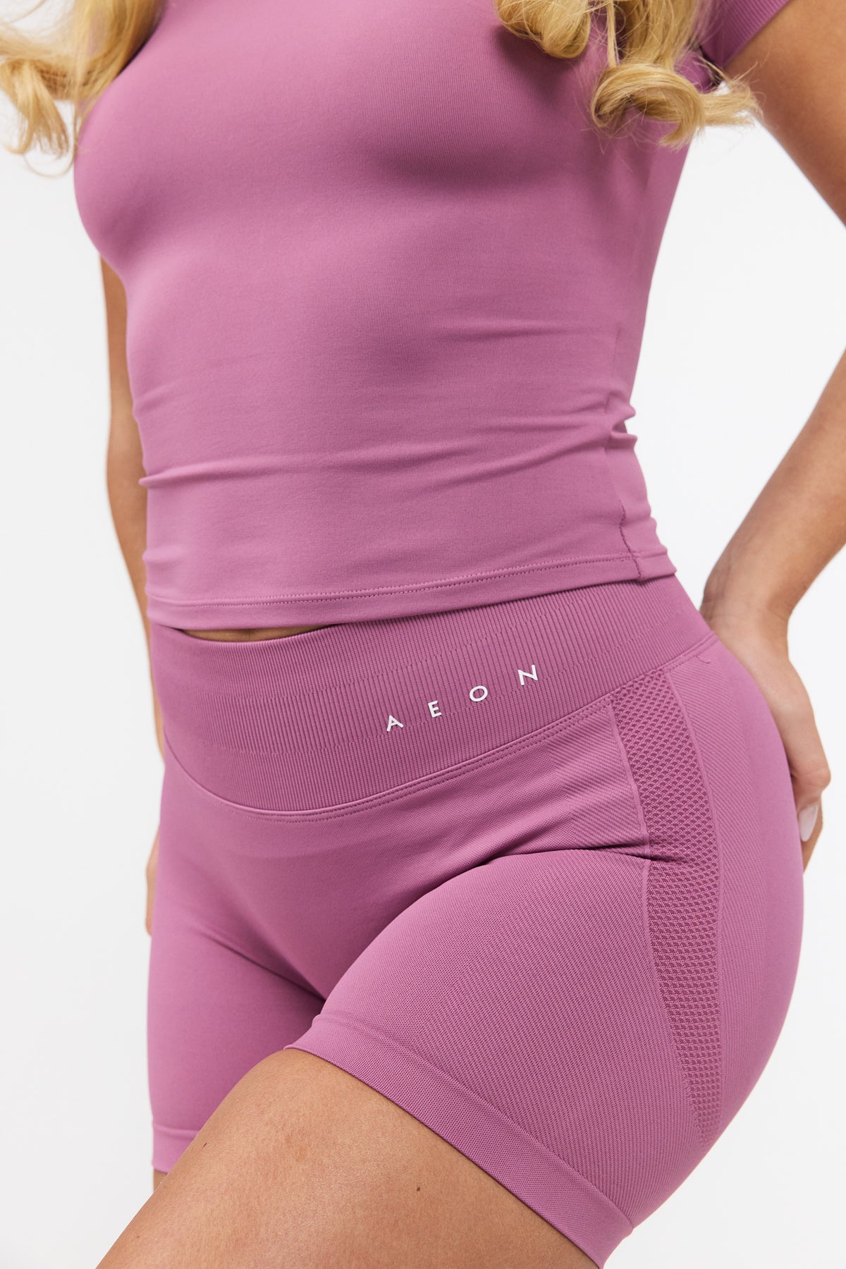 MOTION MID WAIST SCRUNCH KRATKE PAJKICE V2