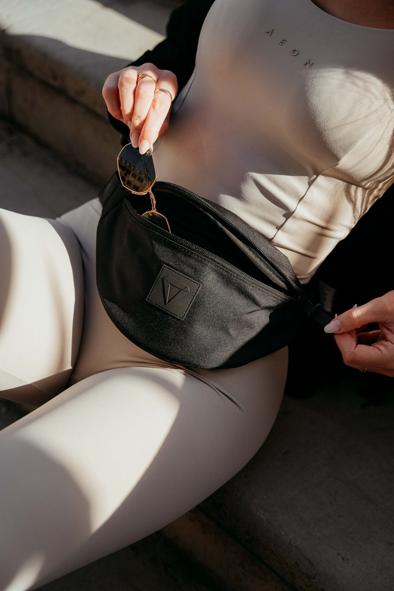 ELEVATE EVERYDAY WAIST PACK - Aeon Athletics