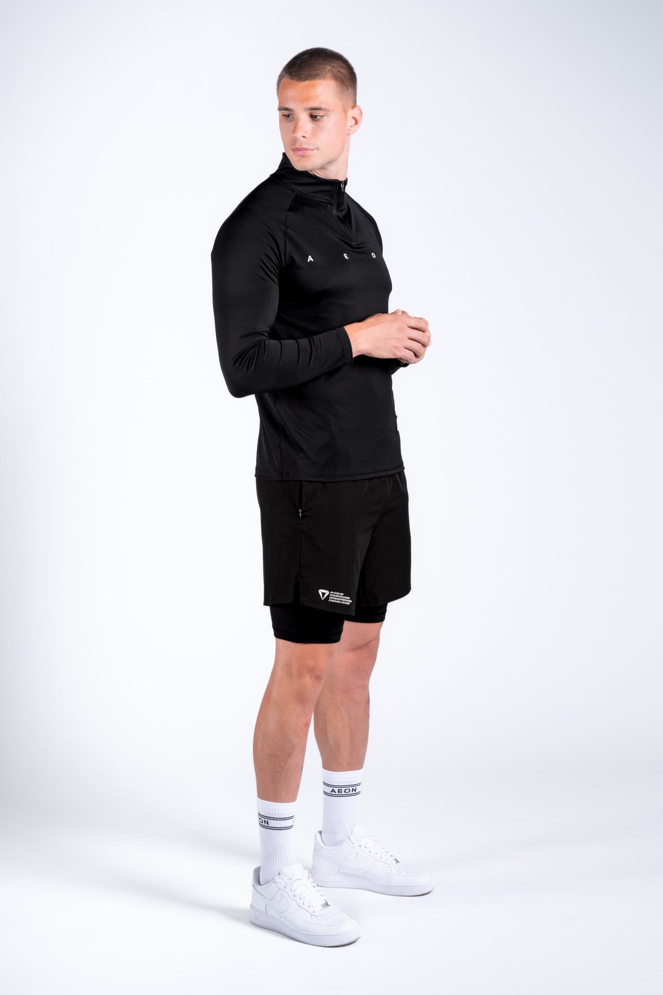 ICON PERFORMANCE HALF ZIP TEE - Aeon Athletics