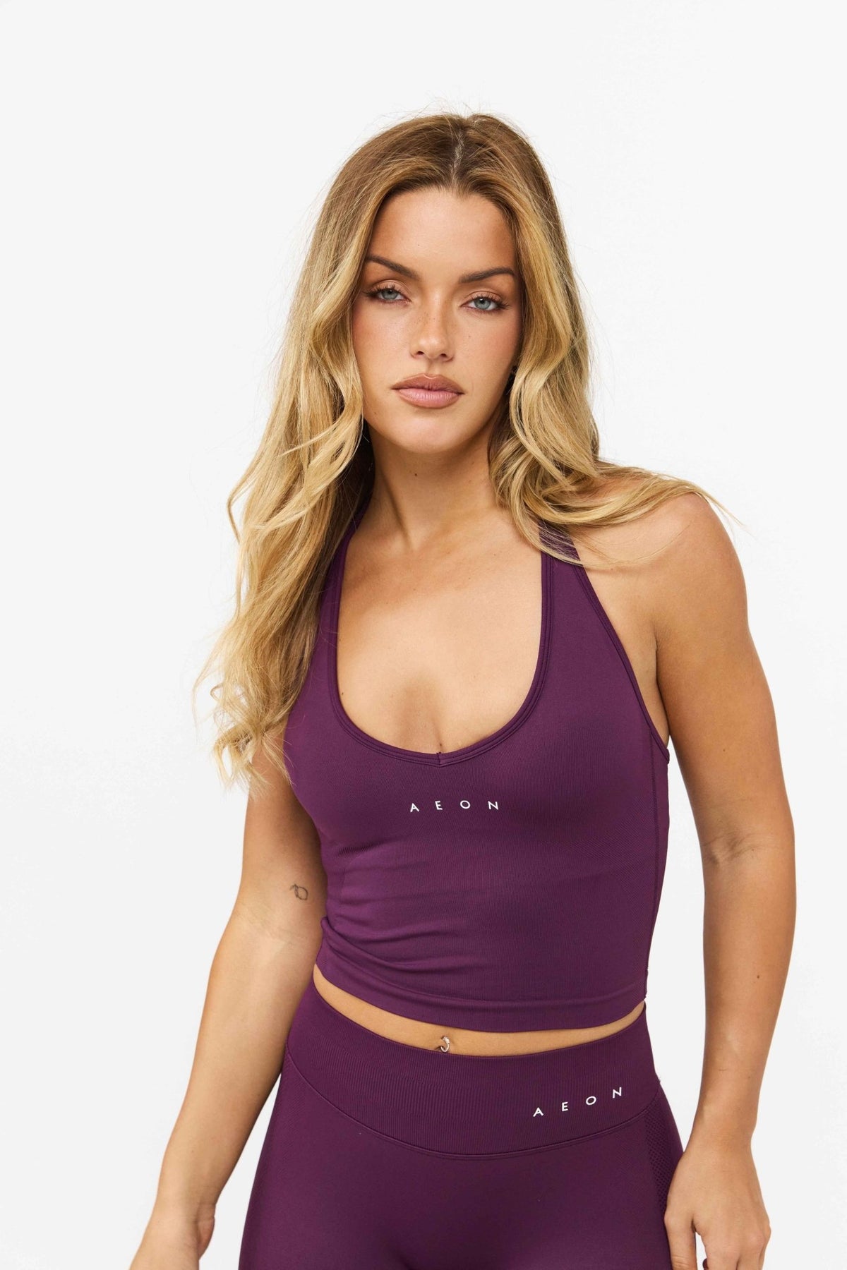 MOTION HALTER NECK TOP V2 - Aeon Athletics